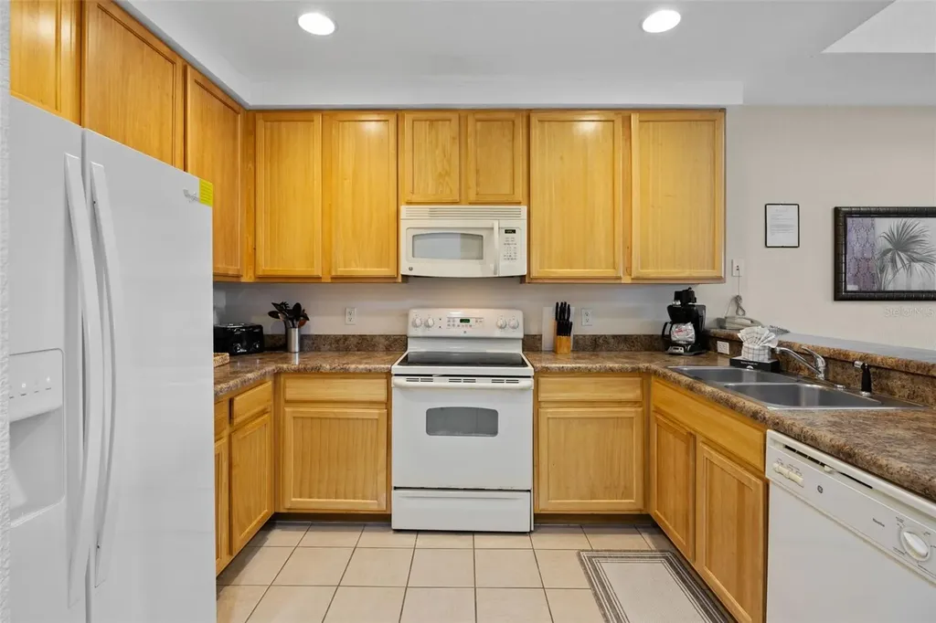 3060 Pirates Retreat Court Kissimmee FL 34747