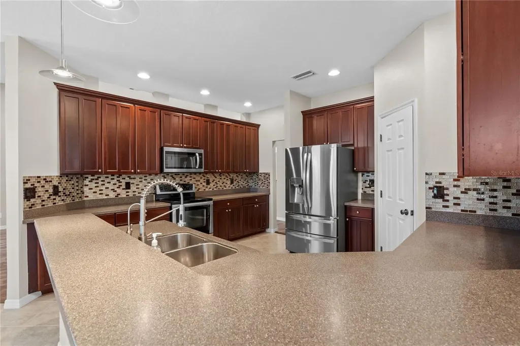 7626 Double Pine Drive Sarasota FL 34240