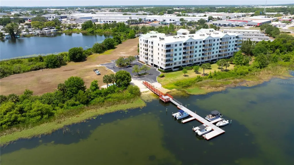 4171 N Orange Blossom Trail Orlando FL 32804