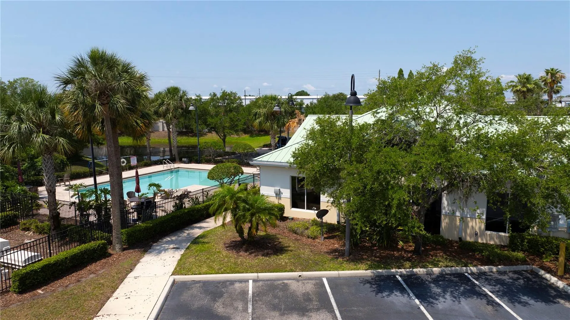 4171 N Orange Blossom Trail Orlando FL 32804