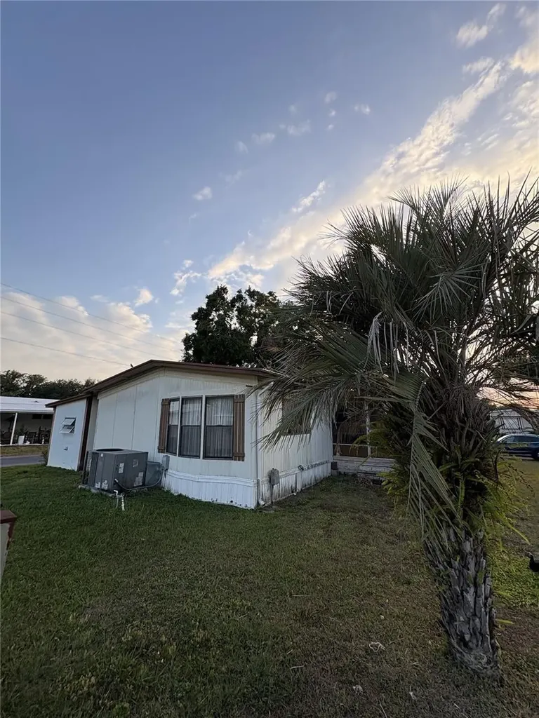 6306 Waterfront Lane Zephyrhills FL 33542