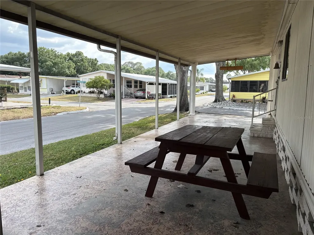 6306 Waterfront Lane Zephyrhills FL 33542