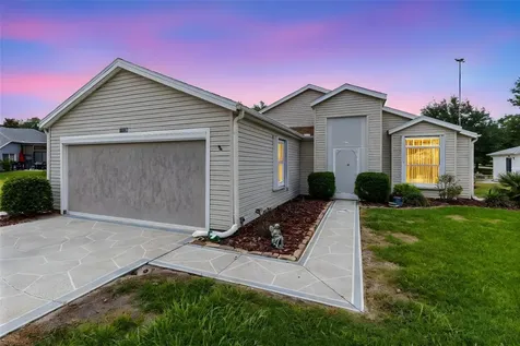 25409 Waterbrook Court Leesburg FL 34748
