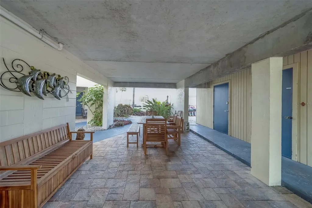 11650 Capri Circle S Treasure Island FL 33706