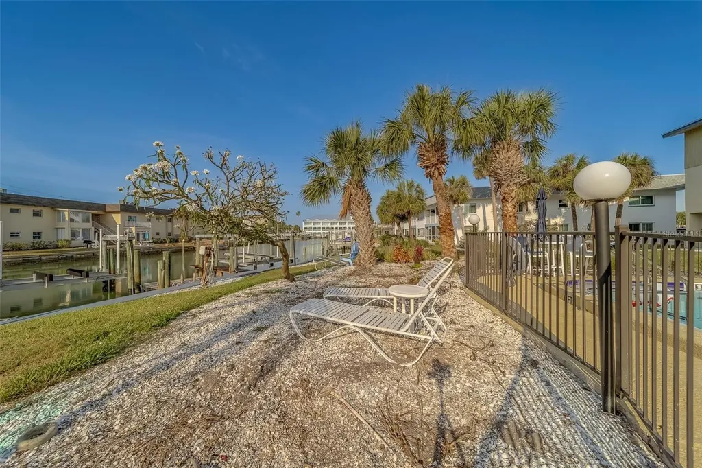 11650 Capri Circle S Treasure Island FL 33706