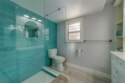 11650 Capri Circle S Treasure Island FL 33706