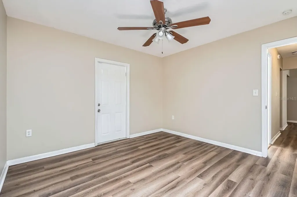 108 N Truett Street Leesburg FL 34748