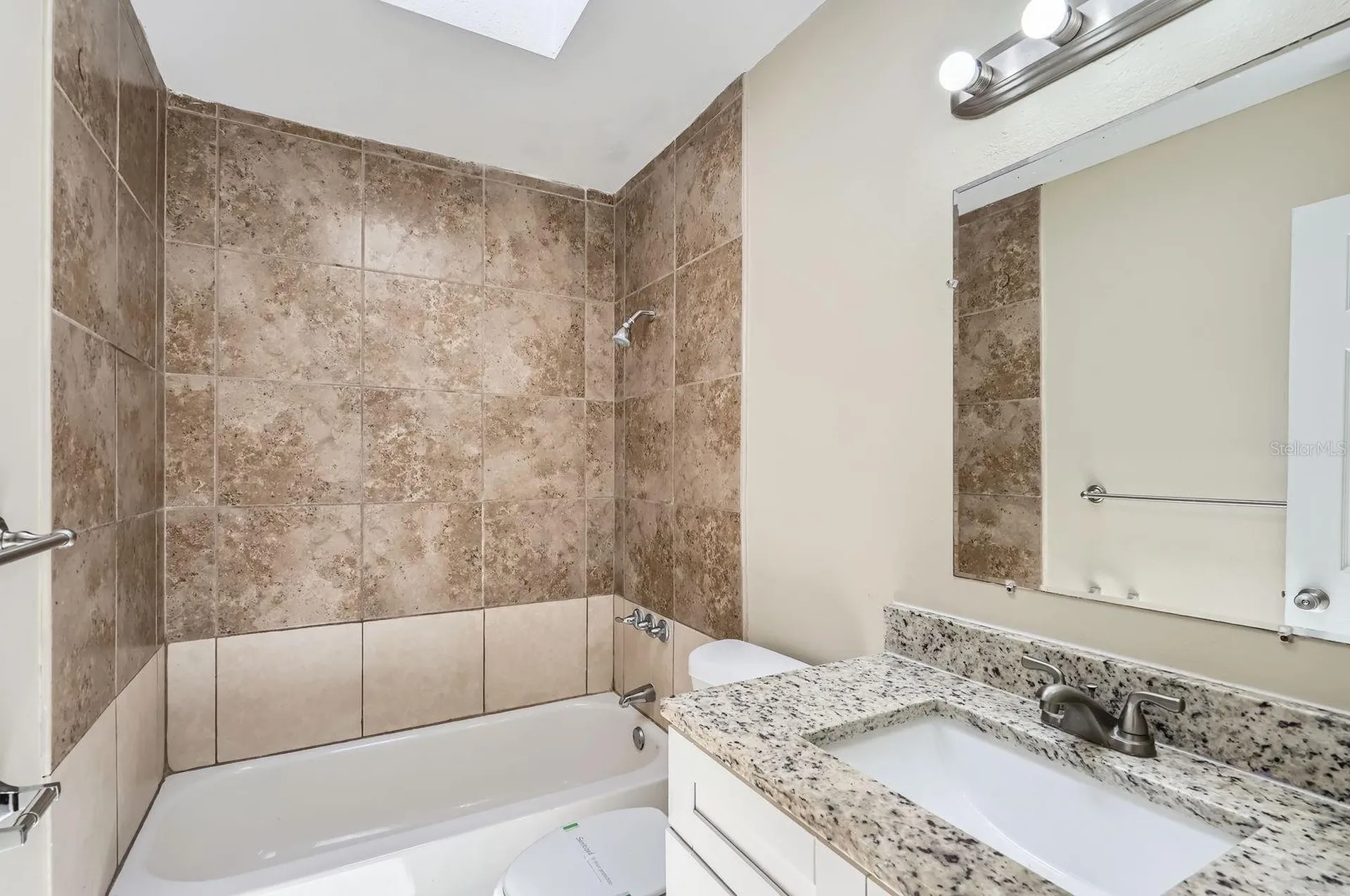 108 N Truett Street Leesburg FL 34748