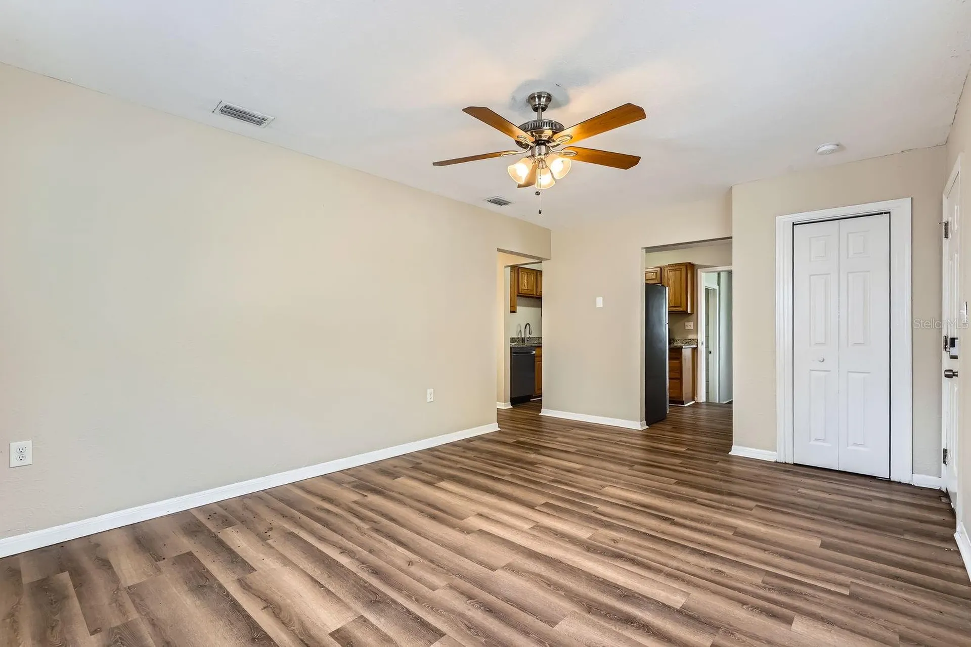 108 N Truett Street Leesburg FL 34748