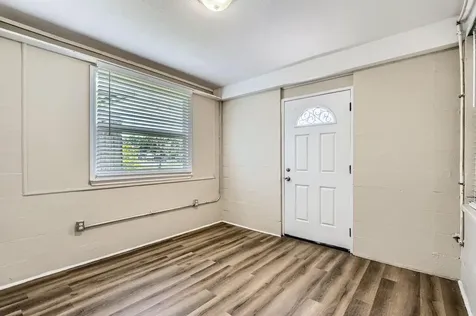 108 N Truett Street Leesburg FL 34748