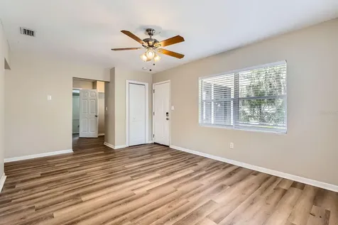 108 N Truett Street Leesburg FL 34748