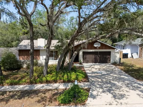 2708 Burton Lane Orlando FL 32817