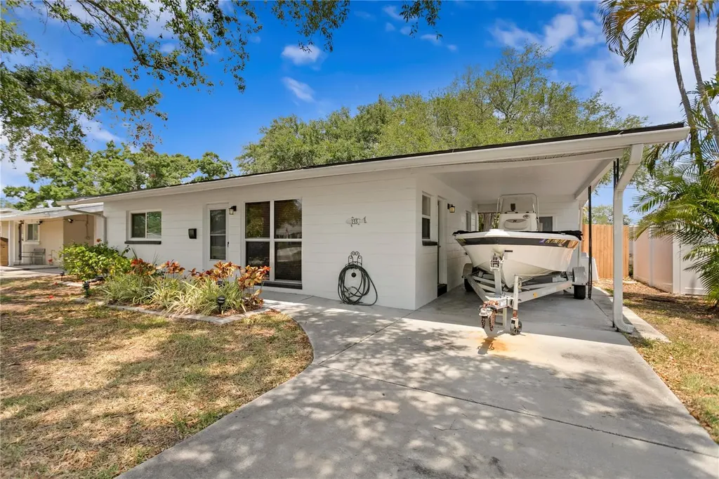 133 43rd Avenue NE St Petersburg FL 33703