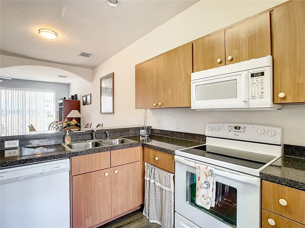 1201 S Beach Circle Kissimmee FL 34746