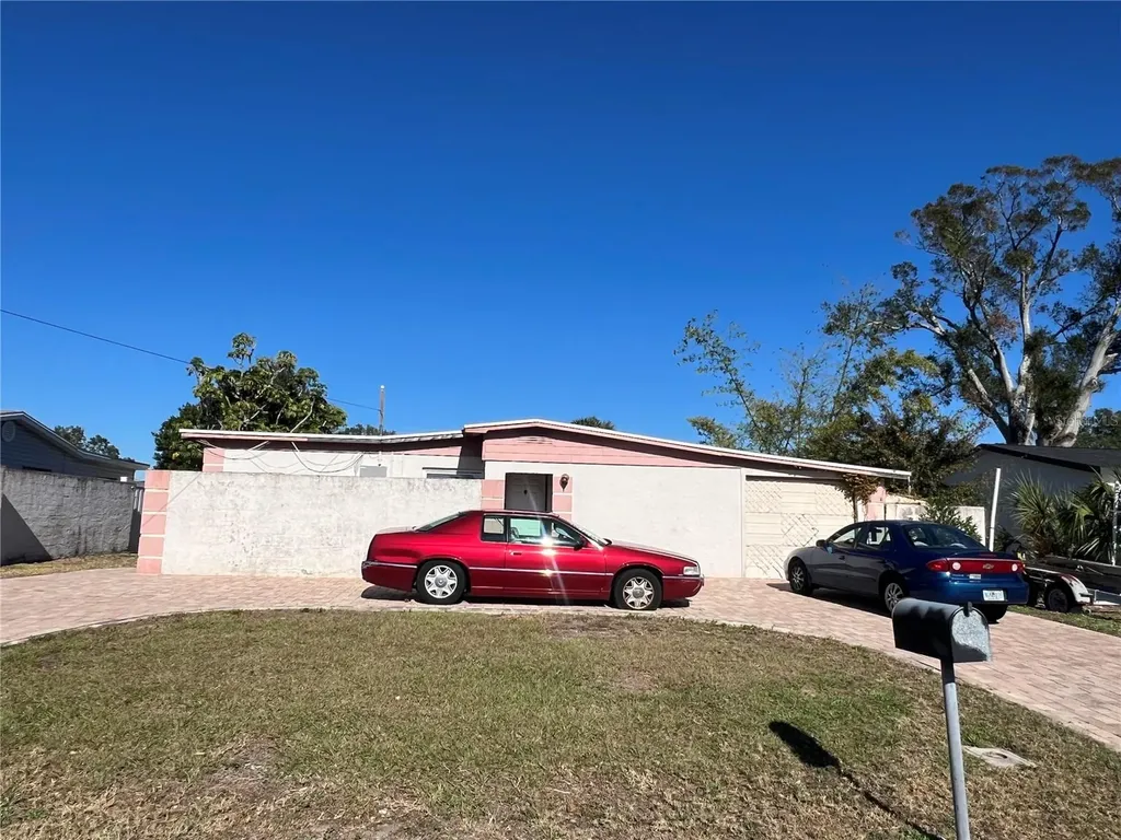 10709 Dowry Avenue Tampa FL 33615