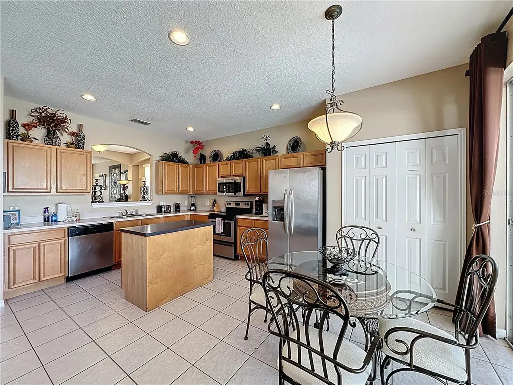 219 Rosso Drive Davenport FL 33837