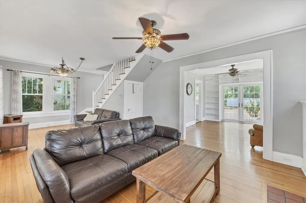 2529 7th Avenue W Bradenton FL 34205