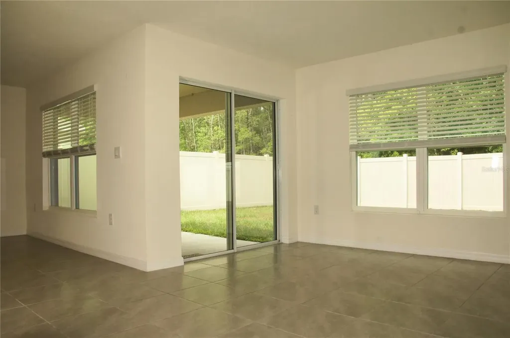 356 SE 66th Court Ocala FL 34472