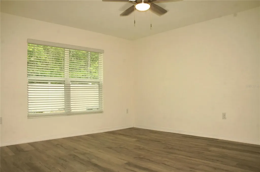 356 SE 66th Court Ocala FL 34472