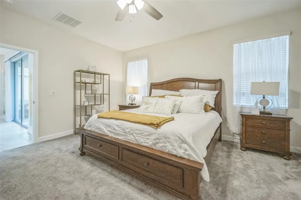8907 Fallen Oak Davenport FL 33897
