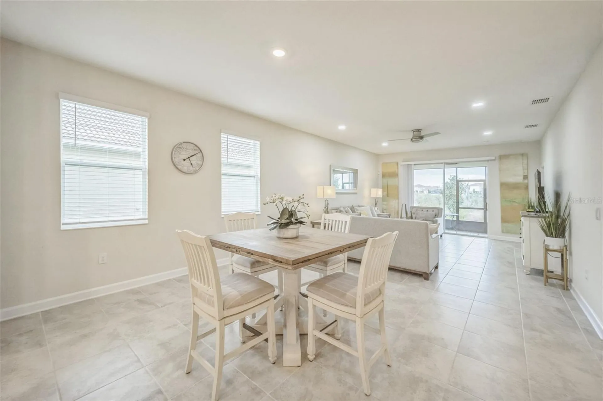 8907 Fallen Oak Davenport FL 33897