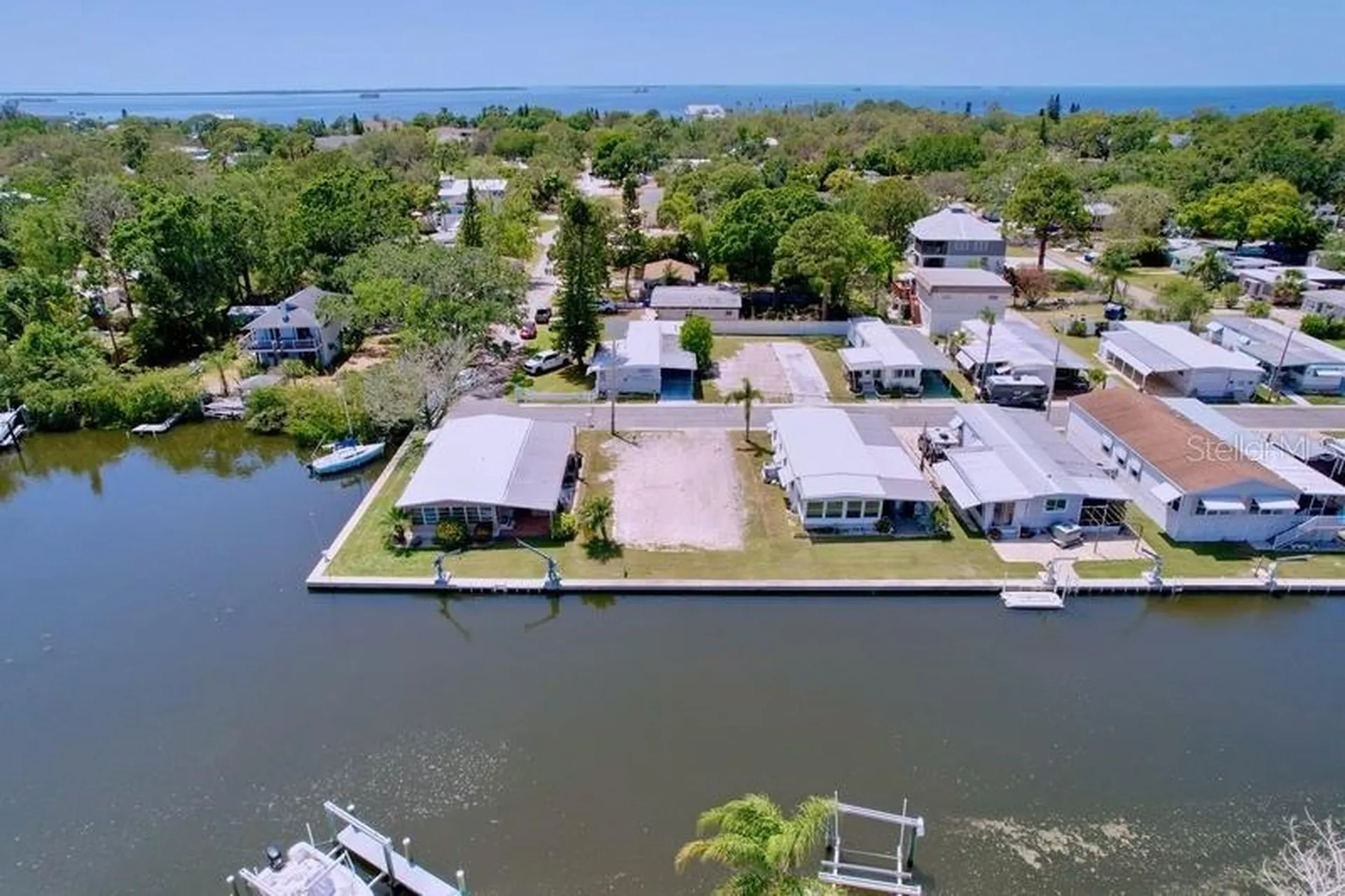 18 Yawl Lane Palm Harbor FL 34683