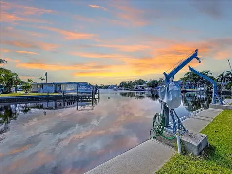 18 Yawl Lane Palm Harbor FL 34683