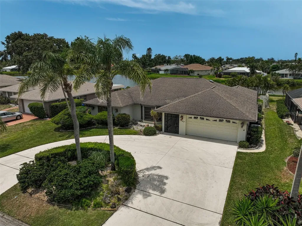 1227 Waterside Lane Venice FL 34285
