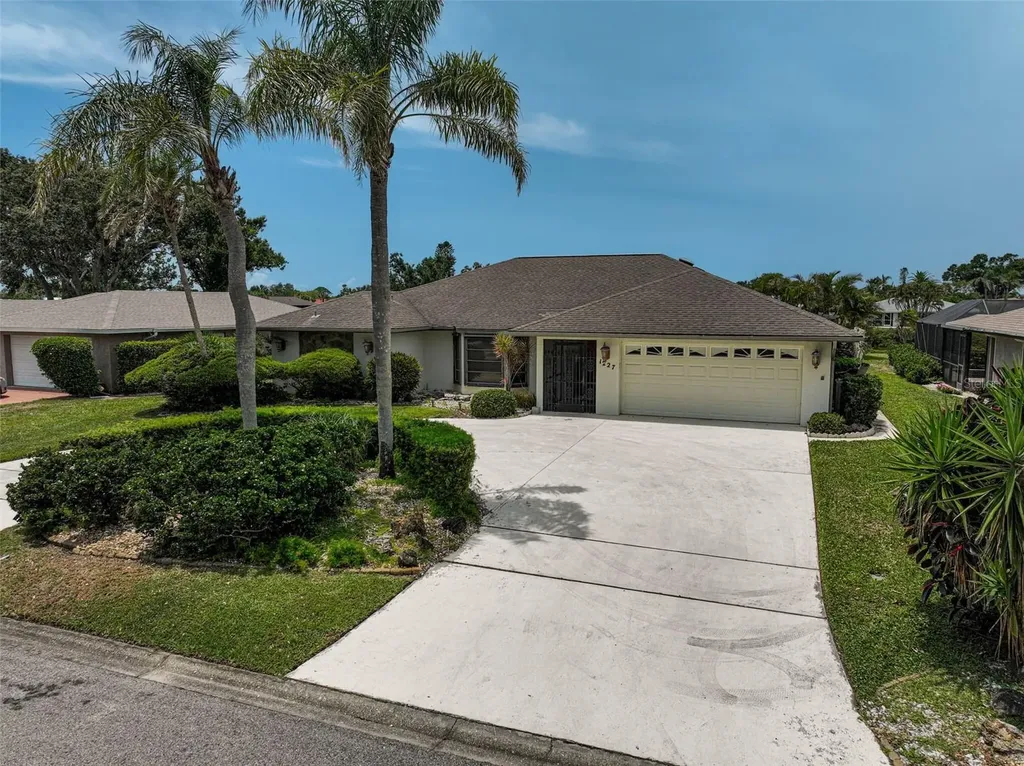1227 Waterside Lane Venice FL 34285