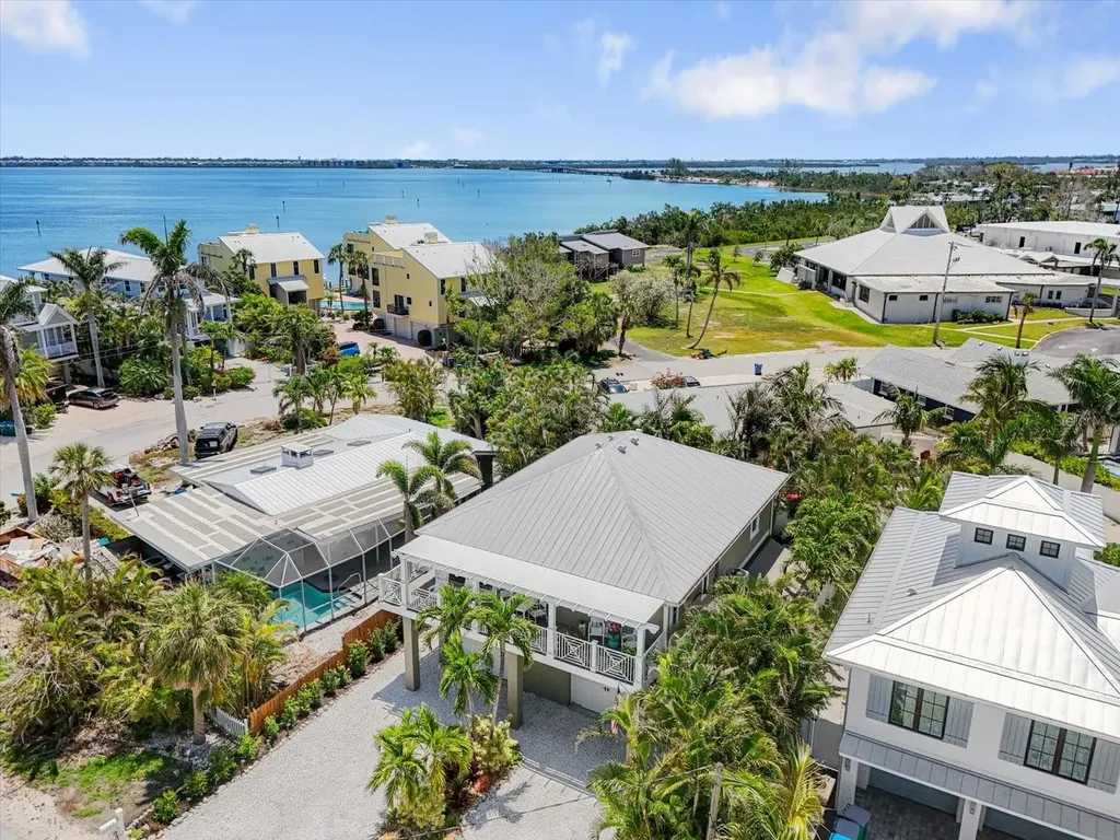 229 S Harbor Drive Holmes Beach FL 34217