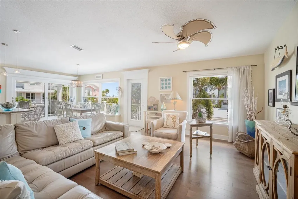 229 S Harbor Drive Holmes Beach FL 34217