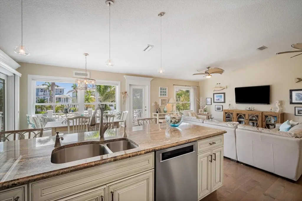 229 S Harbor Drive Holmes Beach FL 34217