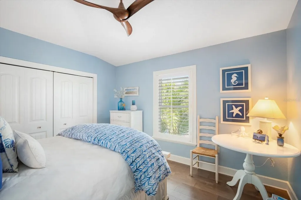 229 S Harbor Drive Holmes Beach FL 34217
