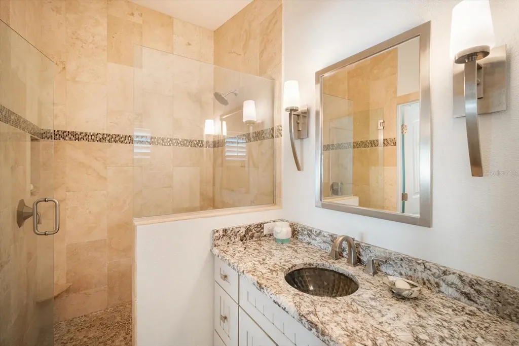 229 S Harbor Drive Holmes Beach FL 34217