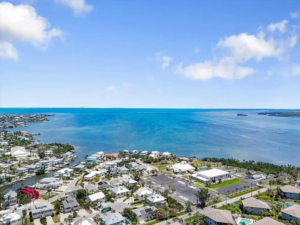 229 S Harbor Drive Holmes Beach FL 34217