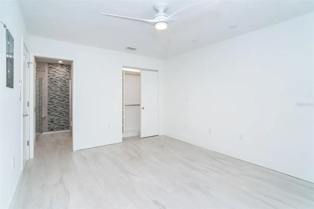 2700 N Beach Road Englewood FL 34223