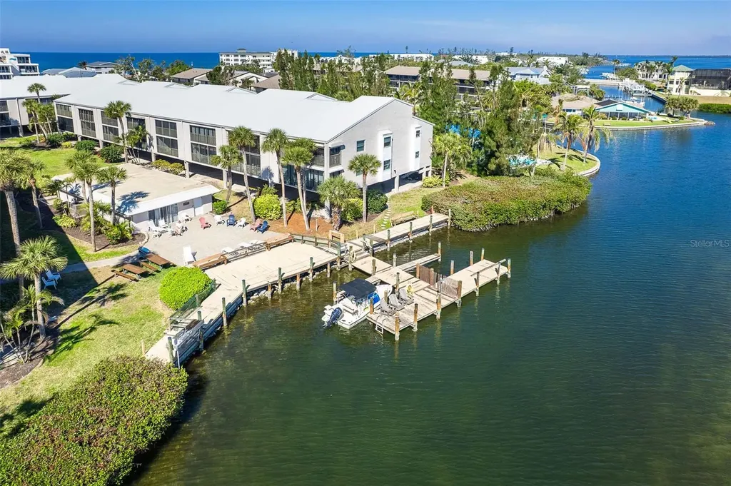 2700 N Beach Road Englewood FL 34223