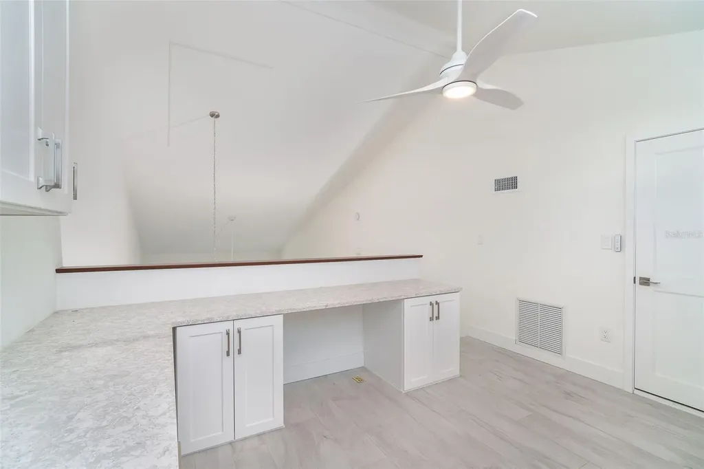 2700 N Beach Road Englewood FL 34223