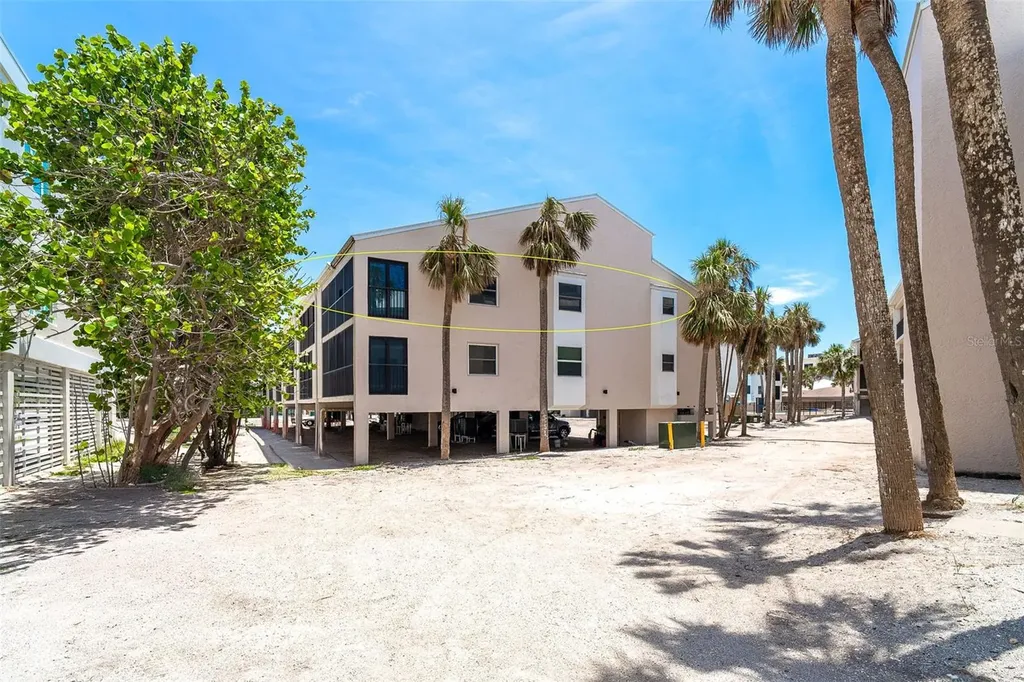 2700 N Beach Road Englewood FL 34223