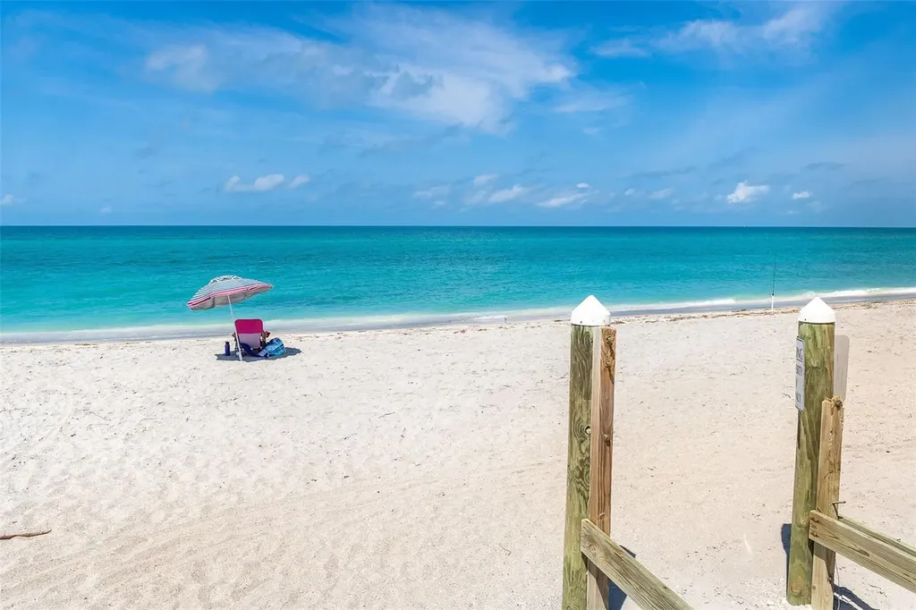 2700 N Beach Road Englewood FL 34223