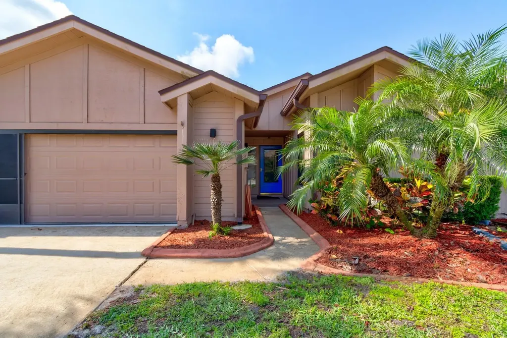 1903 Sprucewood Way Port Orange FL 32128