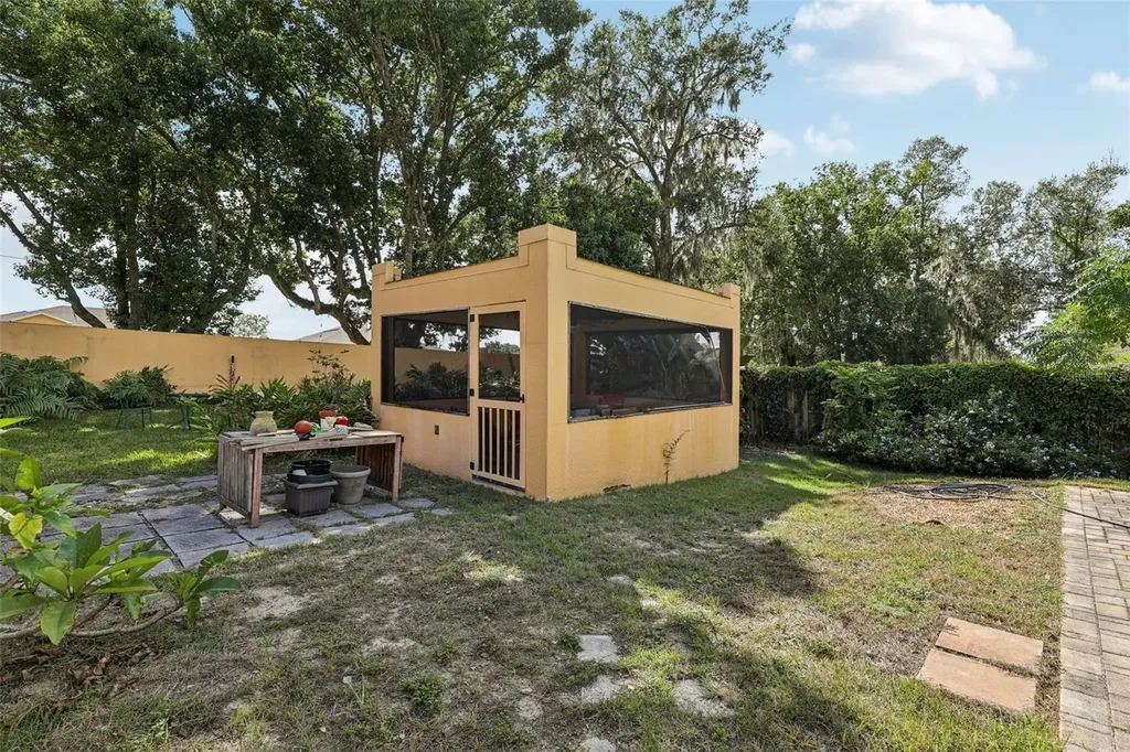 308 Sunnyside Drive Leesburg FL 34748