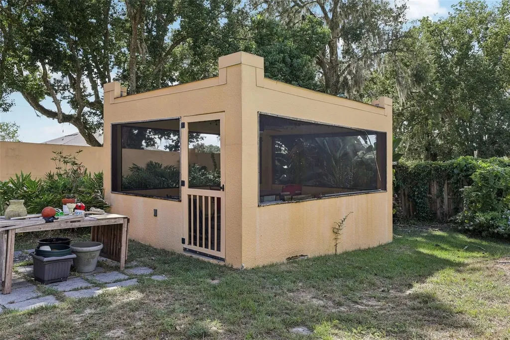 308 Sunnyside Drive Leesburg FL 34748