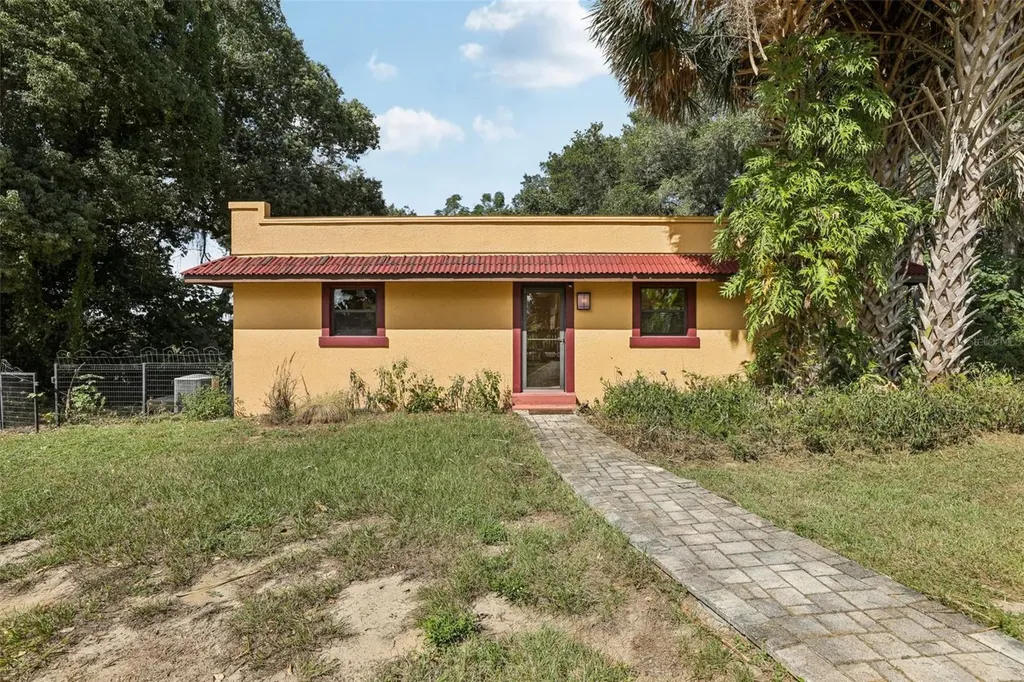 308 Sunnyside Drive Leesburg FL 34748