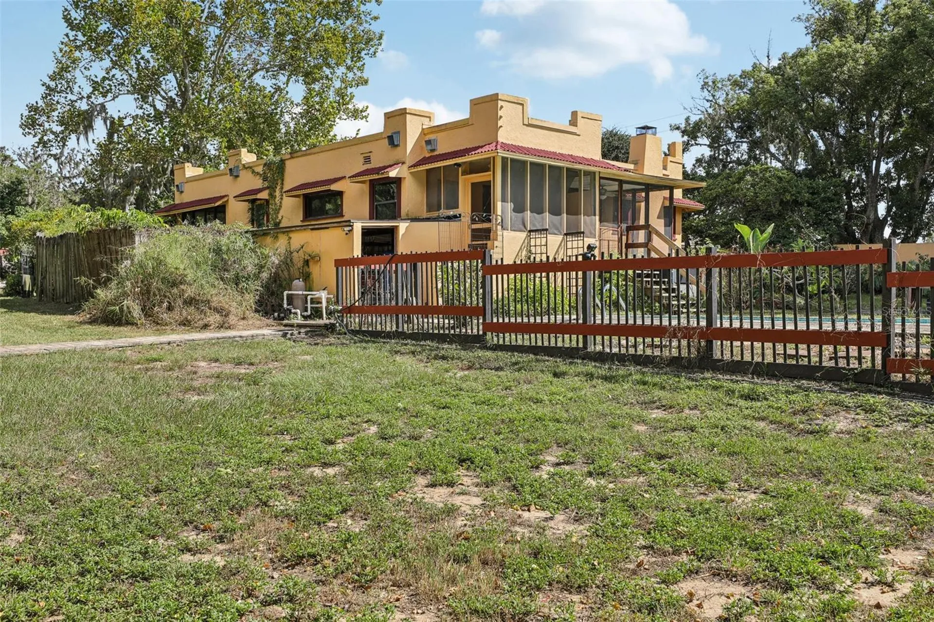 308 Sunnyside Drive Leesburg FL 34748
