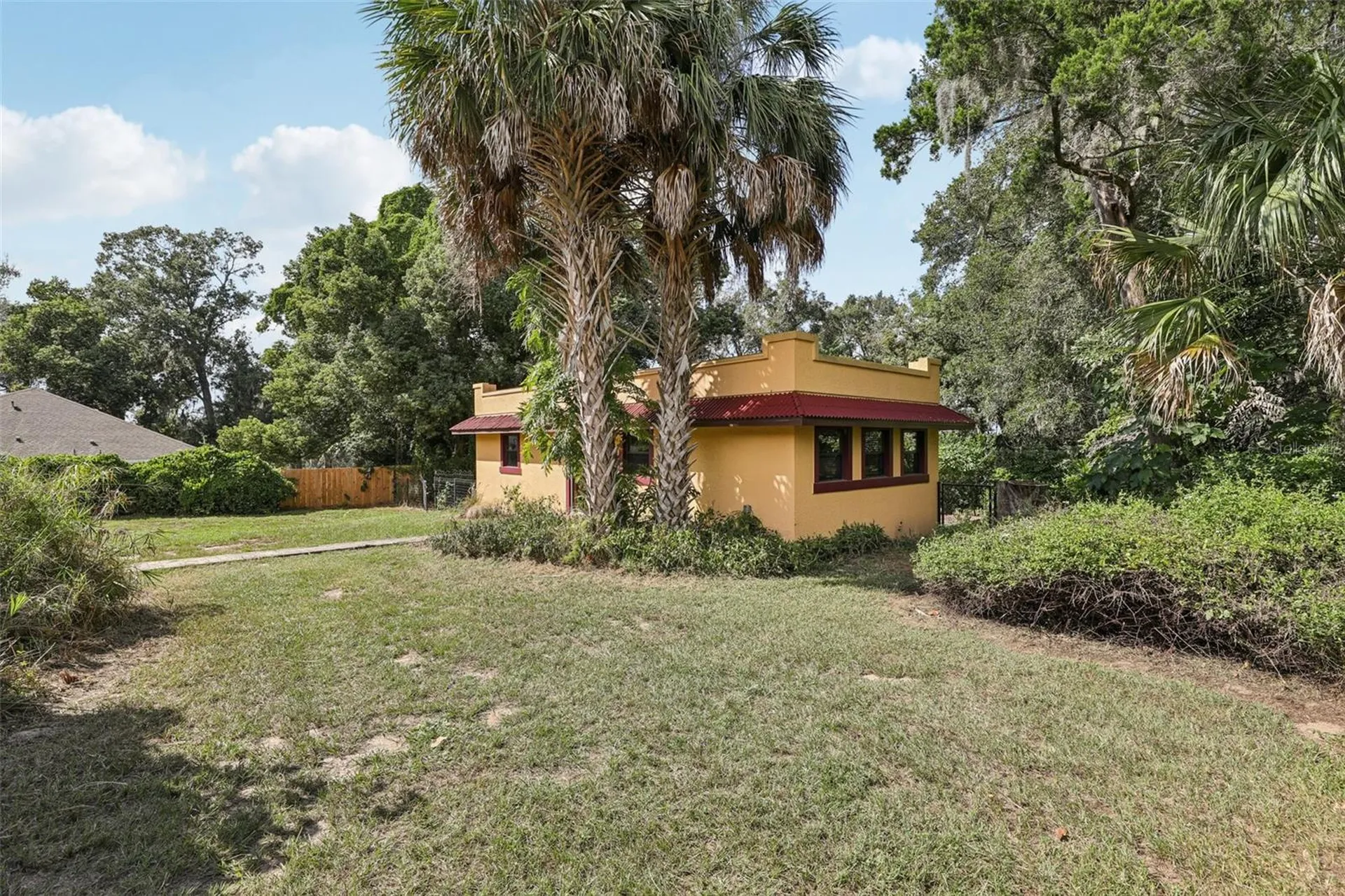 308 Sunnyside Drive Leesburg FL 34748