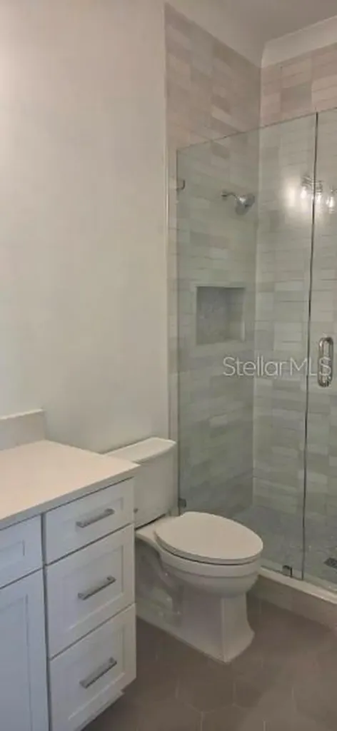 690 Geneva Place Tampa FL 33606