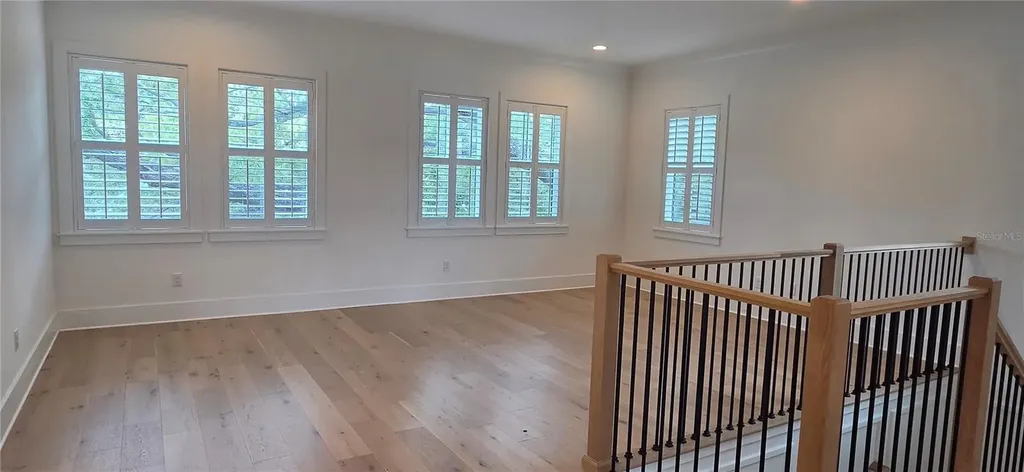 690 Geneva Place Tampa FL 33606