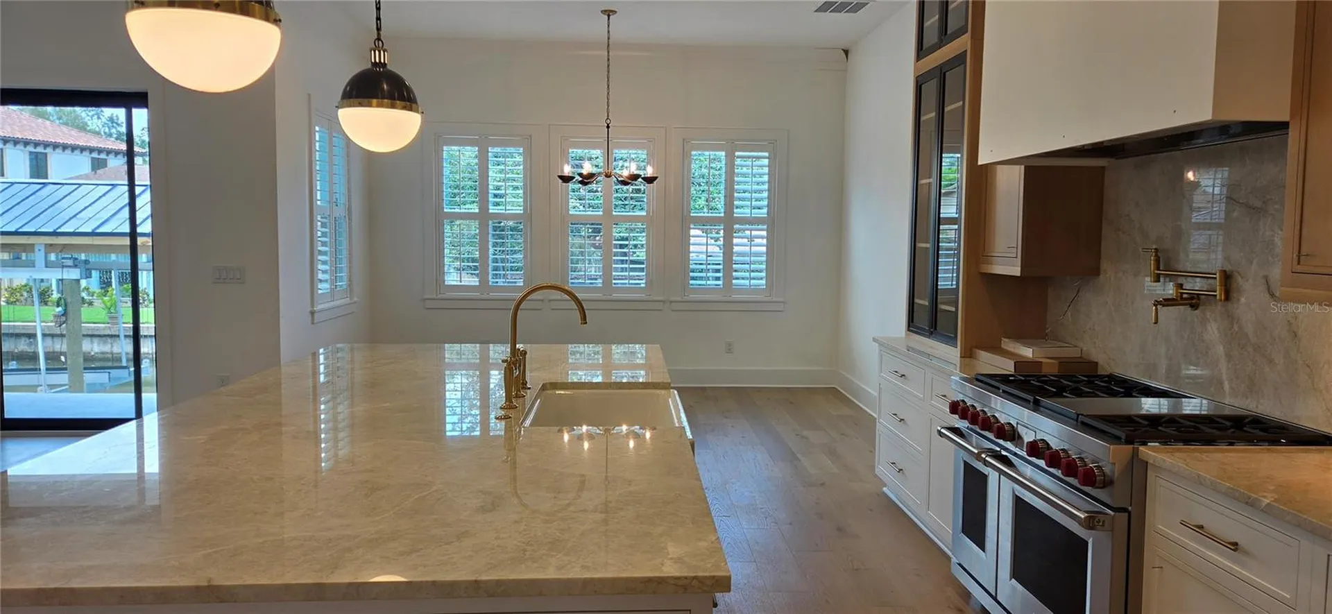 690 Geneva Place Tampa FL 33606
