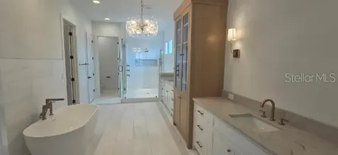 690 Geneva Place Tampa FL 33606
